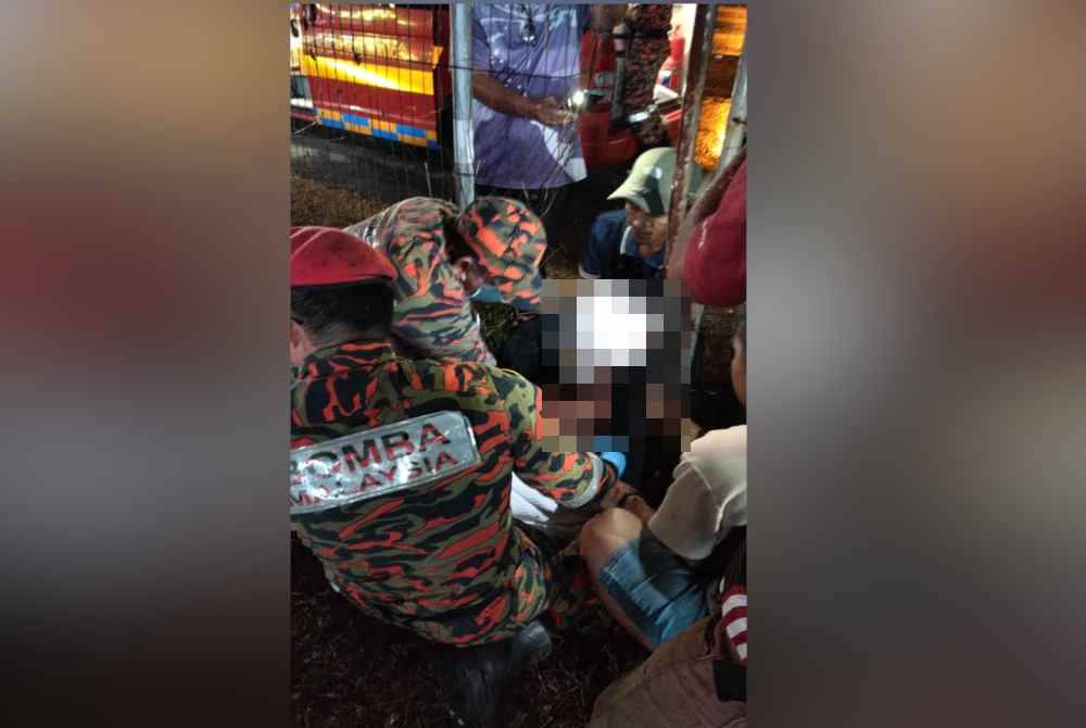 Mangsa diberi bantuan rawatan kecemasan sebelum dihantar ke Hospital Queen Elizabeth Kota Kinabalu.