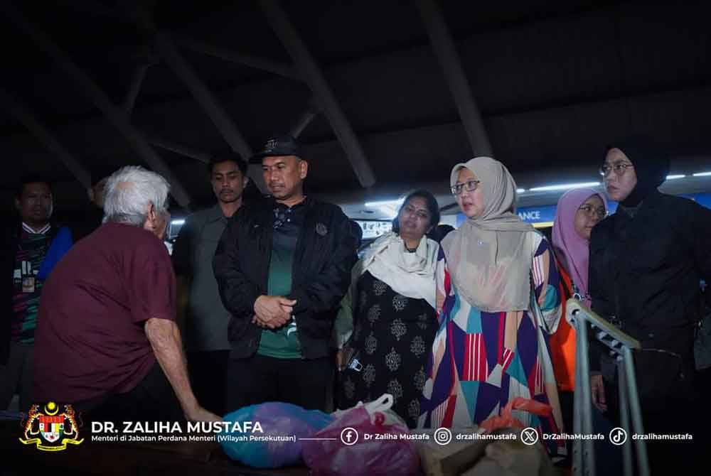 Zaliha mendengar masalah gelandangan ibu kota.