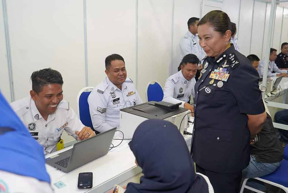 Bagi Sasikala, wanita pada masa kini terutamanya dalam pasukan PDRM dilihat jauh lebih hebat, malah berkeyakinan untuk melangkah ke hadapan bagi mencapai kejayaan cemerlang.