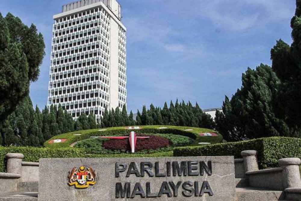 Isu berkaitan kesesakan jalan raya, peningkatan hasil padi serta kenaikan elaun bagi Pendidikan Teknikal dan Latihan Vokasional (TVET) antara tumpuan persidangan Dewan Rakyat pada Isnin.Gambar hiasan