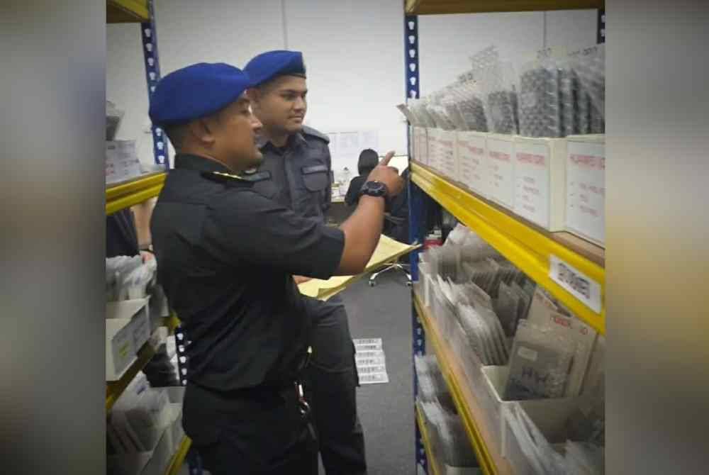 Pemantauan dan Operasi Bersepadu bersama wakil pemilik Cap Dagang sentiasa digerakkan.