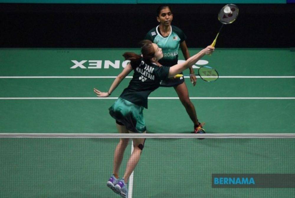 Pearly-Thinaah mengejutkan Chen Qing Chen-Jia Yi Fan dalam Kejuaraan Badminton Seluruh England 2024.