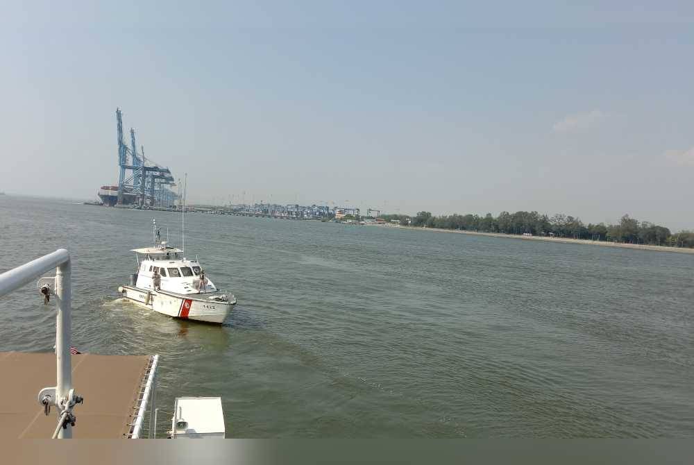 Sebanyak 45 aset Maritim Malaysia digerakkan untuk Op Khas Pagar Laut di seluruh perairan negara bermula 12 Mac sehingga 30 April ini.