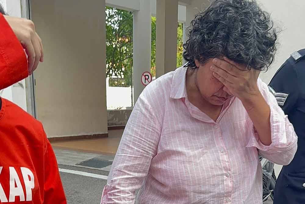 Tertuduh diarahkan menjalani pemantauan mental di hospital bahagia berikutan keadaannya didapati tidak stabil.