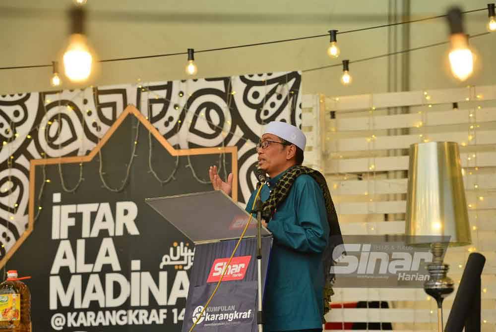 Tazkirah sebelum tiba waktu berbuka puasa. Foto Sinar Harian-ASRIL ASWANDI SHUKOR