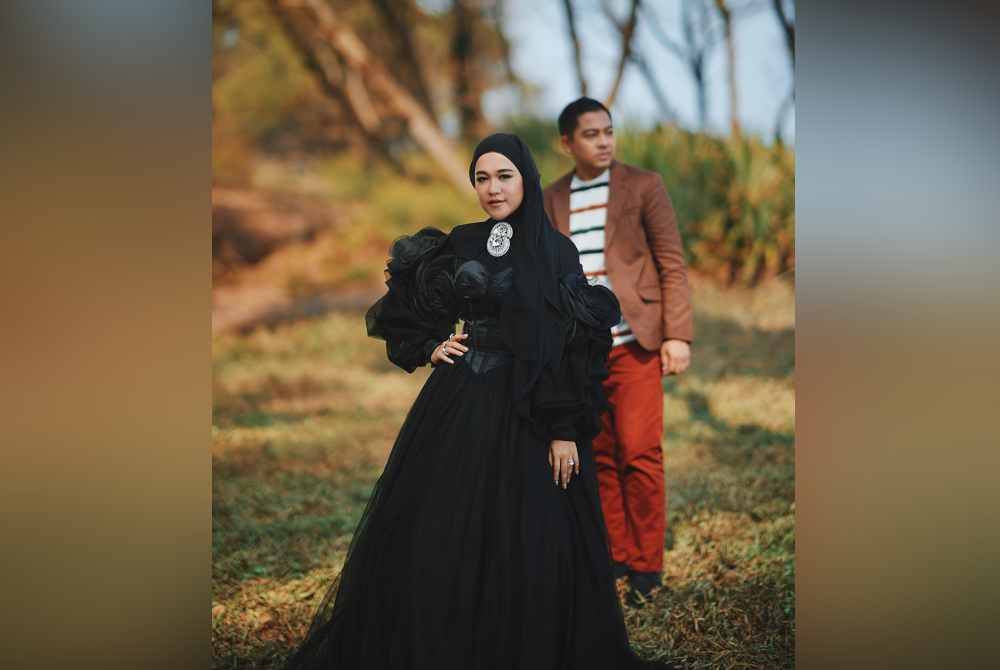 Ernie terharu apabila lagu Masing Masing menerima sambutan positif di Indonesia.