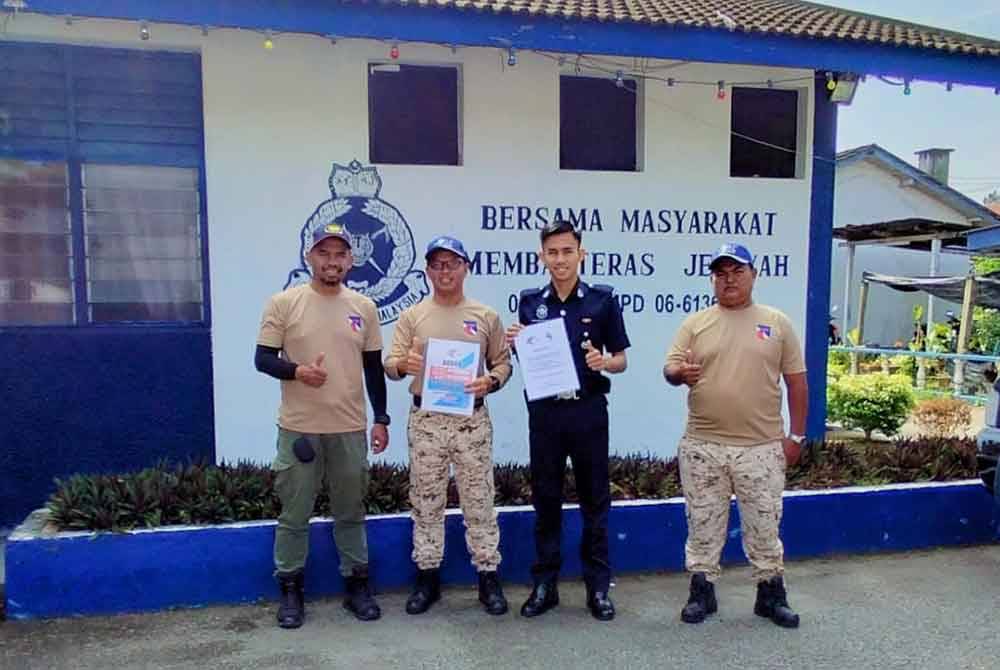 Kakitangan Jabatan Perikanan Negeri Sembilan membuat laporan polis pada Jumaat selepas selesai operasi.