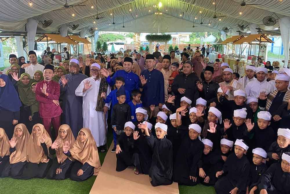 Akuan 'affiliate' itu akan membantu menjana pendapatan rumah anak yatim terpilih iaitu Rumah Anak Yatim Darul Mizan dan Darul Huffaz (Bachok), Siti Aminah (Pasir Pekan, Tumpat), Lilbanat Darul Naim (Machang) serta Darul Sa'adah (Tok Bali, Pasir Puteh).