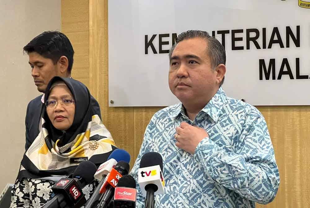 Anthony pada sidang akhbar di pejabatnya pada Selasa.