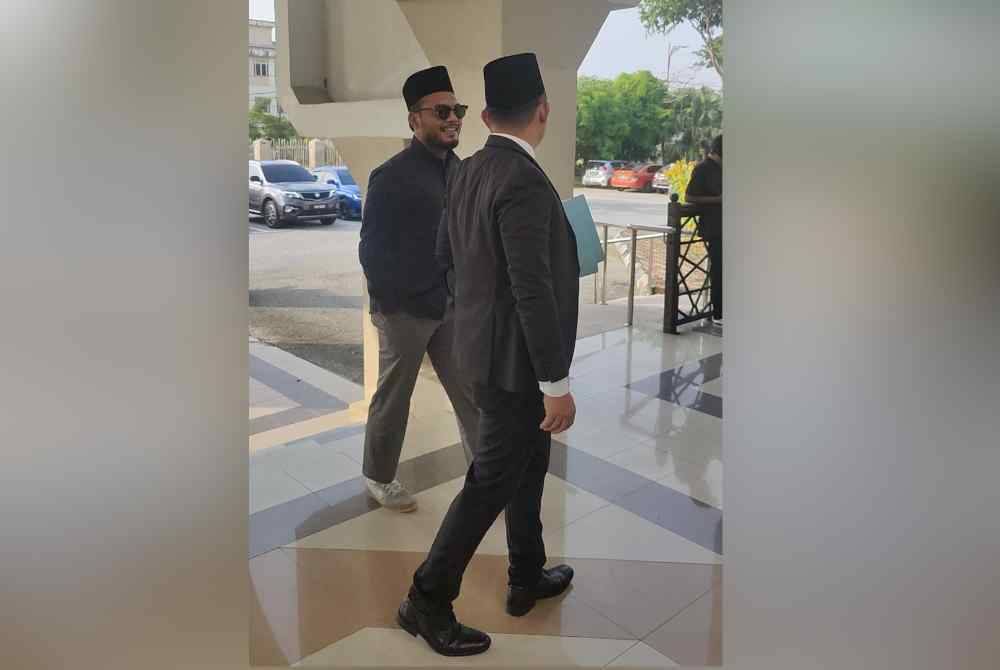 Safee tiba di Mahkamah Rendah Syariah Kuala Selangor pada Selasa.