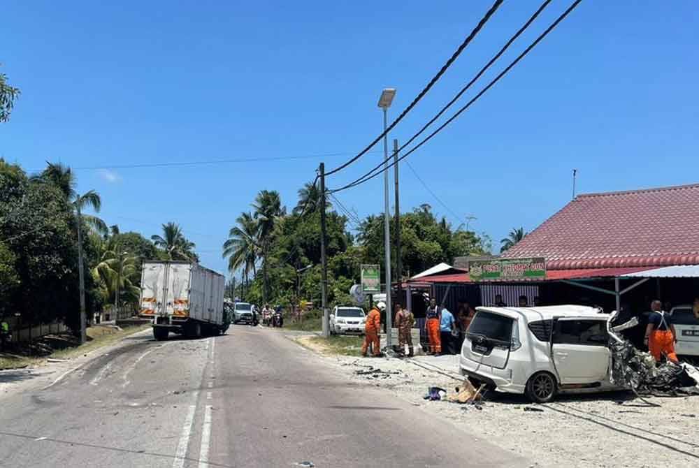 Mangsa meninggal dunia di lokasi kejadian akibat kecederaan parah.