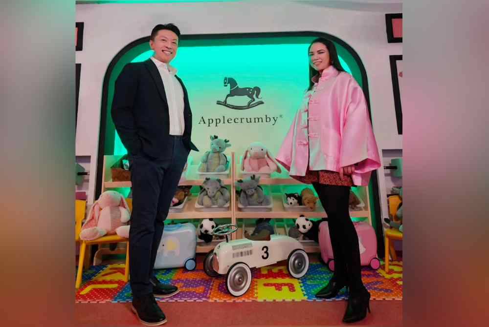 Sean Tan (kiri) bersama Pengasas Bersama dan Ketua Pegawai Operasi di Applecrumby Jasmine Tan.