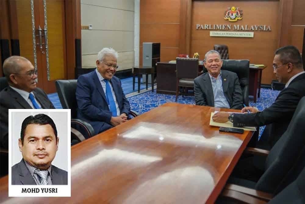 Blok pembangkang disaran bersikap matang dan tidak membocorkan inti pati perjanjian peruntukan ahli Parlimen pembangkang sebelum ia dimuktamadkan.