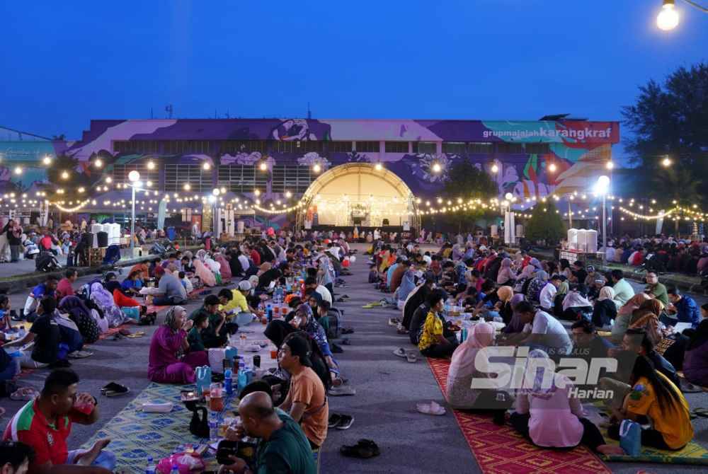 Program Iftar Ala Madinah @Karangkraf bermula 13 Mac hingga 5 April terbuka kepada 1,000 tetamu sehari. Foto Sinar Harian - MOHD HALIM ABDUL WAHID