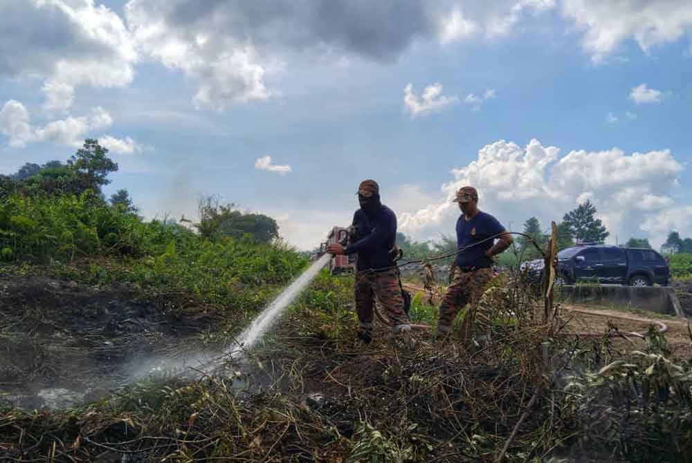 Operasi pemadaman tertumpu melibatkan baki kawasan hutan tanah gambut seluas tujuh hektar yang masih terbakar pada Sabtu.