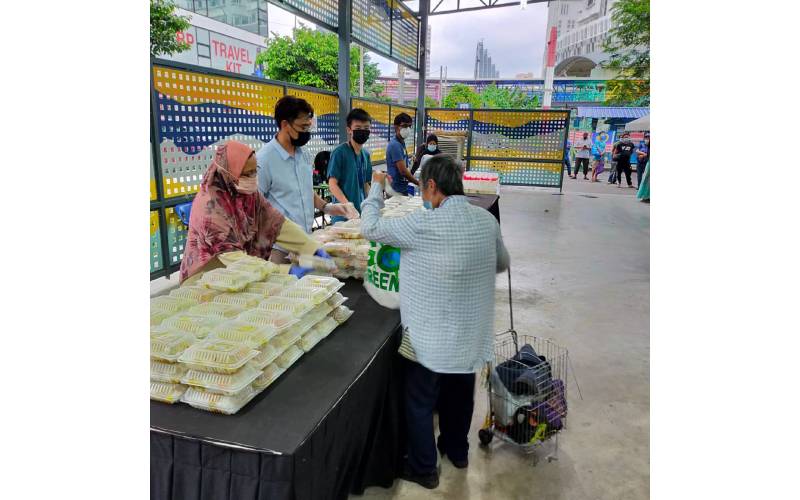PERTIWI dengan kerjasama Nestlé Malaysia berjaya meringankan beban keluarga kurang bernasib baik dan gelandangan hasil penganjuran ‘Peraduan Gaji Seumur Hidup' Nestlé edisi 2020.