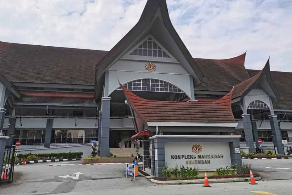 Suami isteri tak mengaku dera anak dengan rotan, penyangkut baju.