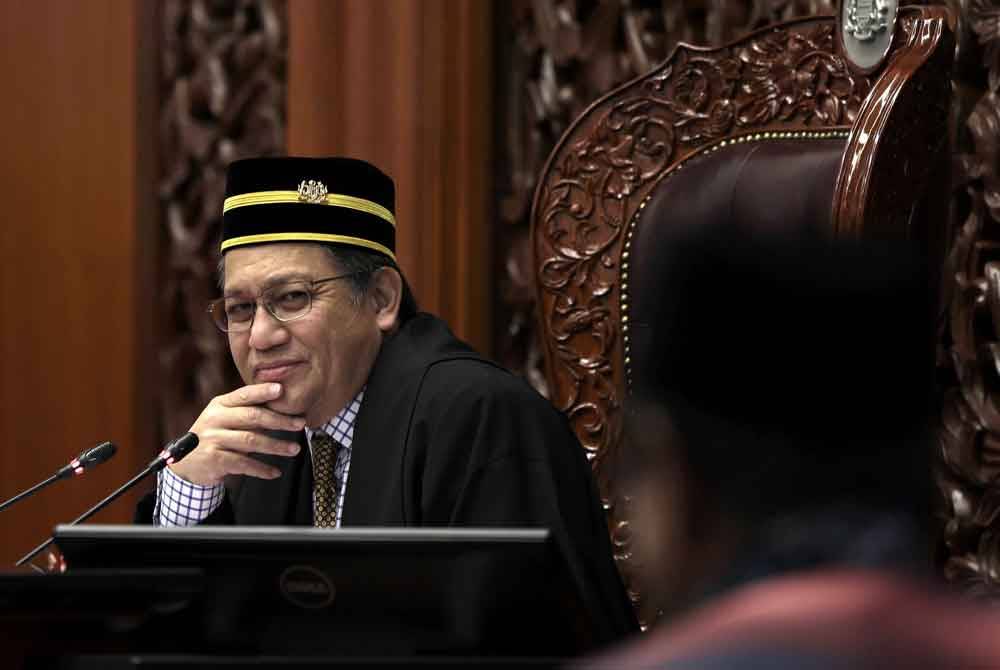 Timbalan Speaker Dewan Negara, Datuk Nur Jazlan Mohamed mempengerusikan Sidang Dewan Negara di Bangunan Parlimen hari ini. Foto Bernama