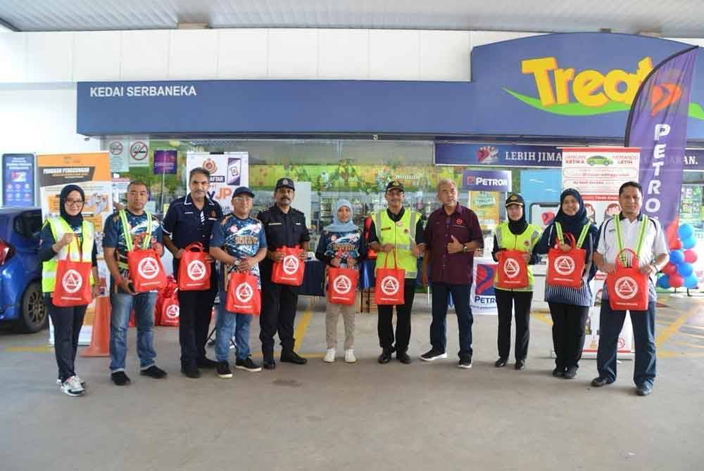 MKJR Petaling anjur Program Advokasi Keselamatan Jalan Raya bagi meningkatkan kesedaran pengguna mengamalkan pemanduan berhemah khususnya pada musim perayaan.