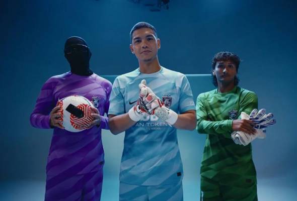 Kehadiran seorang pemain yang 'bertopeng' dalam video tersebut mencetus tanda tanya. Foto Facebook JOHOR Southern Tigers