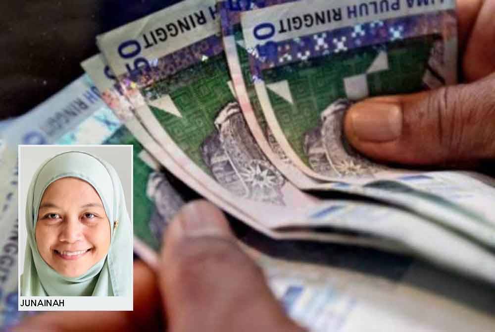 Orang ramai khususnya umat Islam yang meraikan perayaan Hari Raya Aidilfitri dinasihatkan supaya bijak menguruskan kewangan bagi mengelak berlakunya defisit pada akhir musim perayaan.