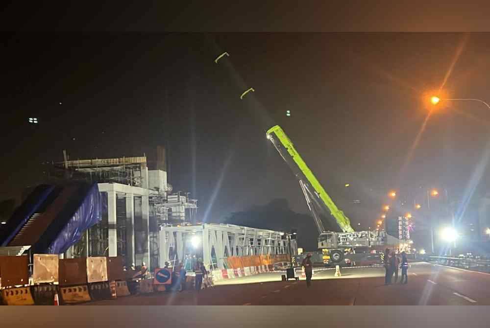 Notis penutupan jalan dikeluarkan oleh pihak LRT3, MRCB dan JKR pada 27 Mac lepas. Foto tular