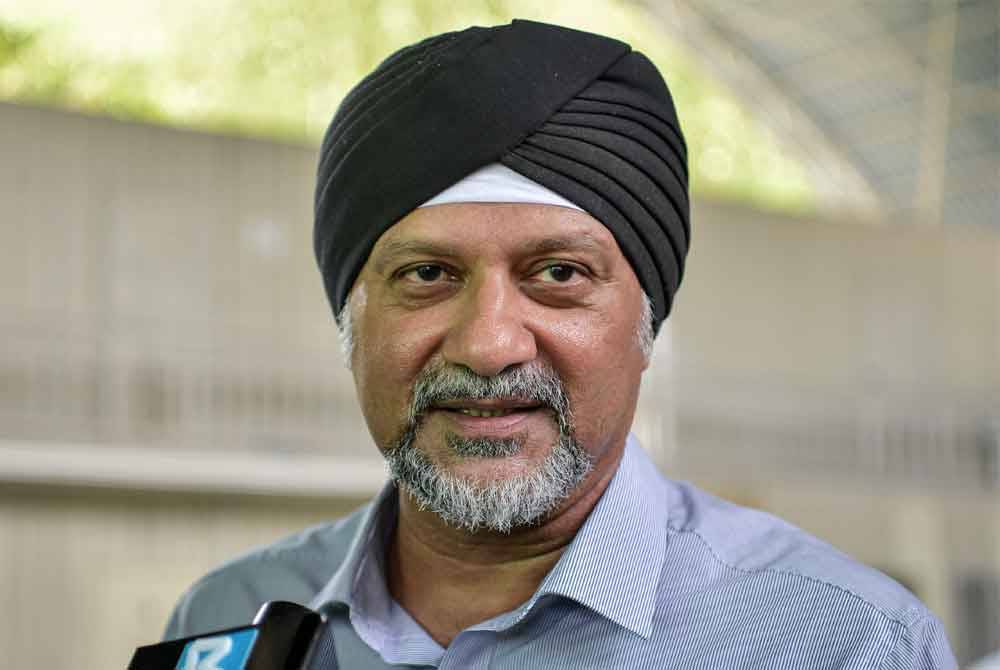 Gobind ketika sidang media selepas sambutan Hari Vaisakhi di Pusat Komuniti Khalsa Land Gurdwara Sahib hari ini. Foto Bernama