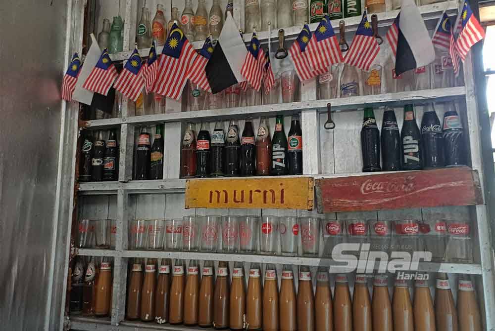 Botol lama turut dikumpul.