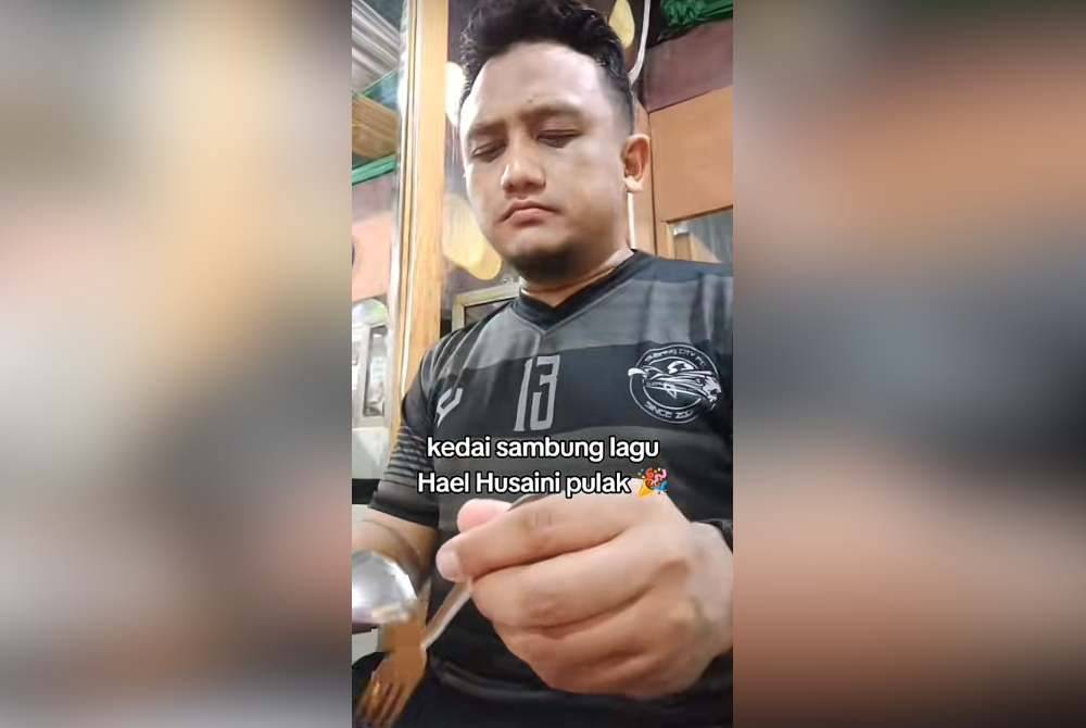 Maulana Titin mendedahkan lagu raya Malaysia baik dari zaman Tan Sri P Ramlee sehingga yang terkini nyanyian Nabila Razali, Hael Husaini dan Iman Troye cukup diminati oleh warga Indonesia.