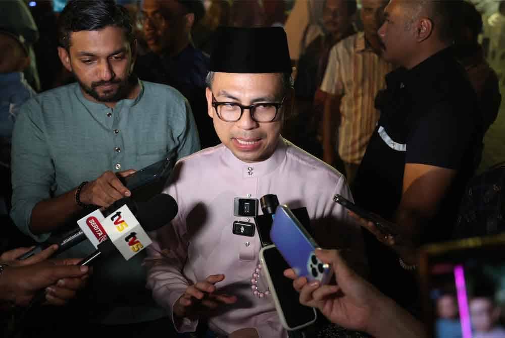 Fahmi bercakap pada sidang media Rumah Terbuka Hari Raya Aidilfitri Lembah Pantai 2024 di IWK Eco Park@ Pantai Dalam pada Ahad. Foto Bernama