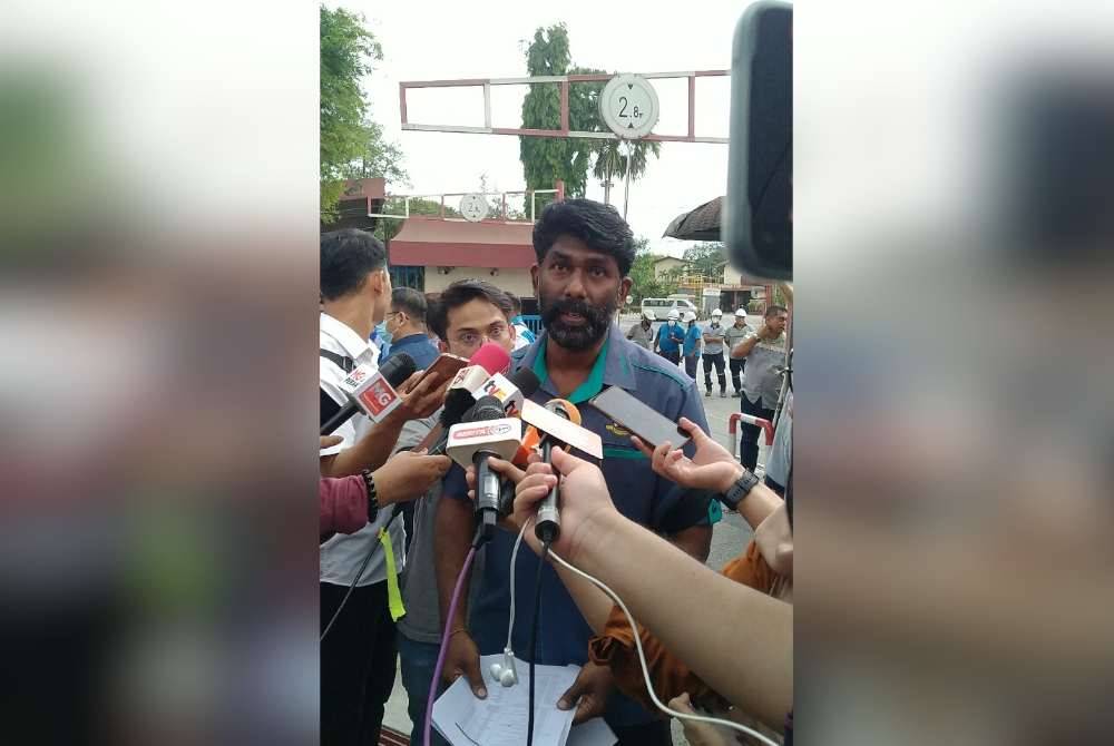 Thamotharan ketika sidang akhbar di Ipoh.