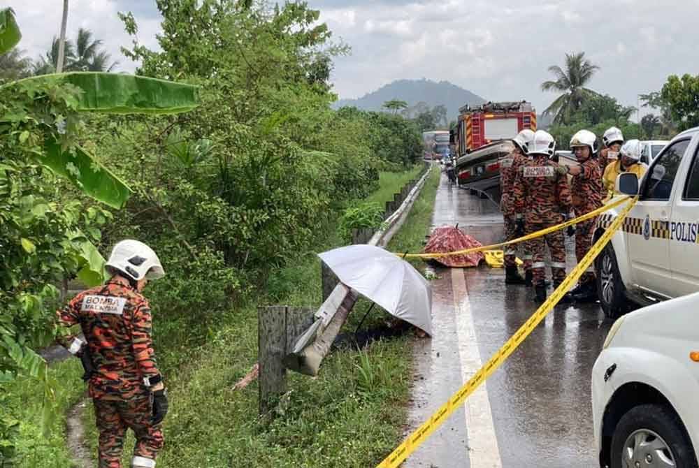 Keadaan mangsa kemalangan yang tercampak keluar dari kenderaan.