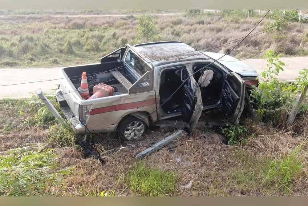 Empat anggota polis di Balai Polis Sungai Golok, Wilayah Narathiwat di Thailand cedera dalam kejadian letupan bom dan berbalas tembakan di kawasan Gualosira, Pasemas Daerah Sungai Golok, Wilayah Narathiwat tengah malam tadi. Foto media sosial
