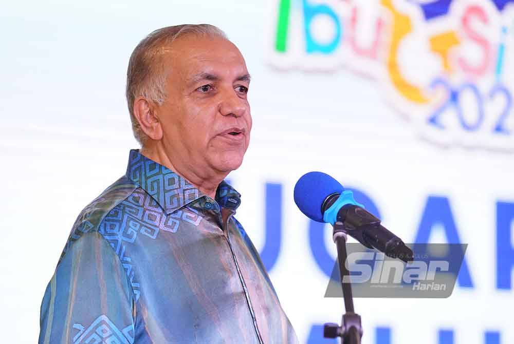 Ameer Ali ketika menyampaikan ucapan sempena pelancaran Kempen Kasih Sayang Ibu dan Si Manja 2024 di Mydin USJ pada Isnin. Foto Sinar Harian - MOHD HALIM ABDUL WAHID