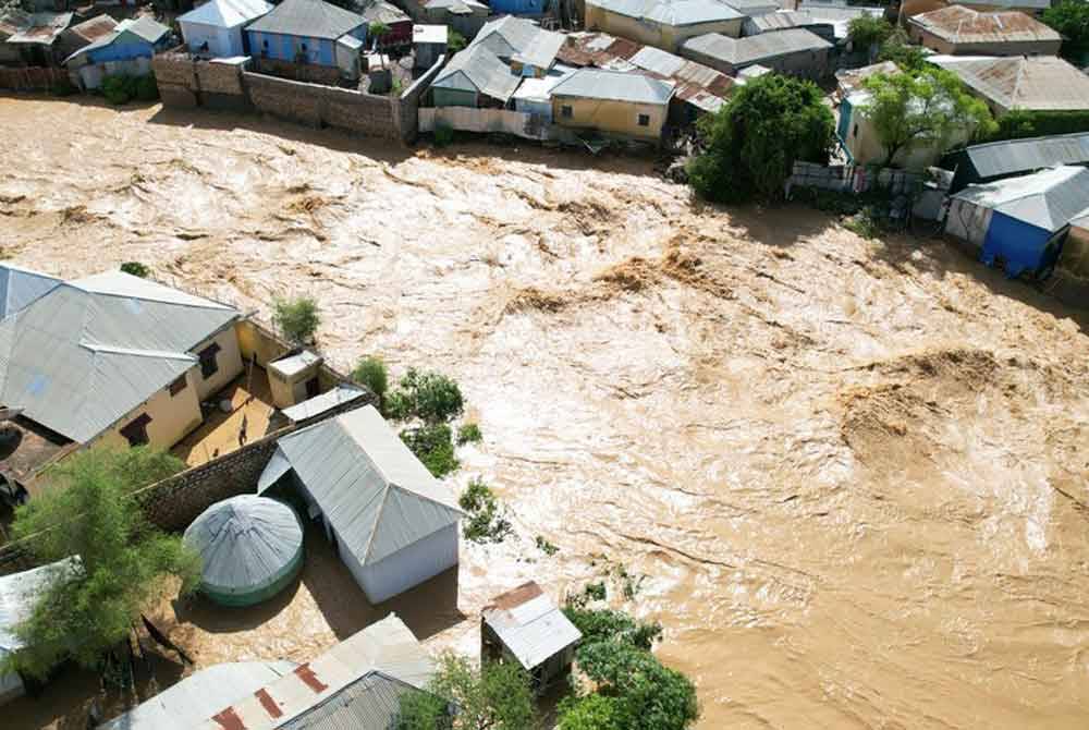 Banjir besar melanda sebahagian besar negara di Afrika Timur sejak lebih tujuh bulan lalu.