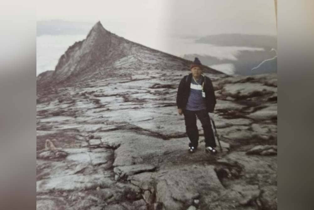 Semasa menyertai aktiviti mendaki gunung.