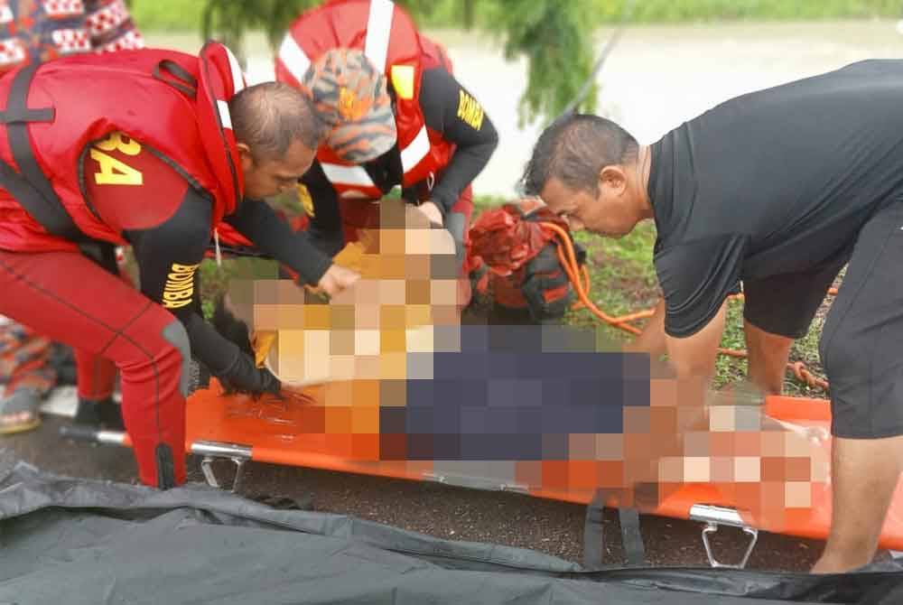 Mangsa berjaya dikeluarkan pada jam 9.55 pagi dan disahkan meninggal dunia oleh pasukan perubatan yang turut berada di tempat kejadian