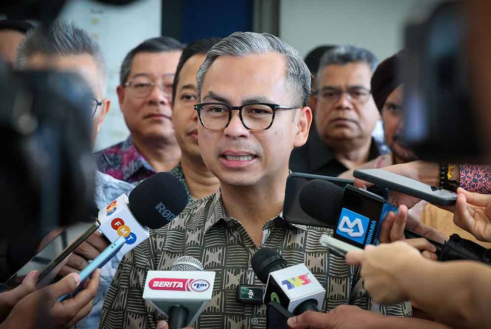 Fahmi Fadzil. - Foto Bernama