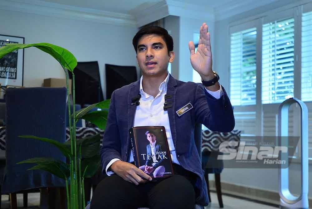 Banyak kisah yang belum didedahkan kepada umum diceritakan dalam buku Jalan Tegak. Foto Sinar Harian-ASRIL ASWANDI SHUKOR.