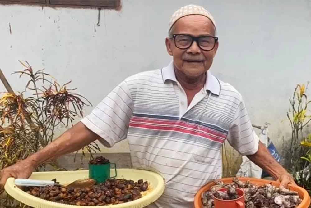 Etok Mat Said sentiasa mendapat permintaan tinggi kadang kala dipihaknya pula tidak menang tangan.