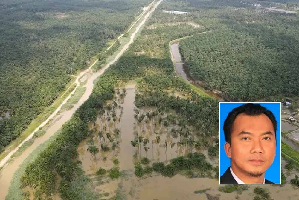 Keadaan kebun penduduk dilanda banjir termenung akibat ban pecah dan lambakan sampah di Jambatan Bukit Mayong di sini hingga ke tepi laluan WCE Ijok. (Gambar kecil: Jefri)