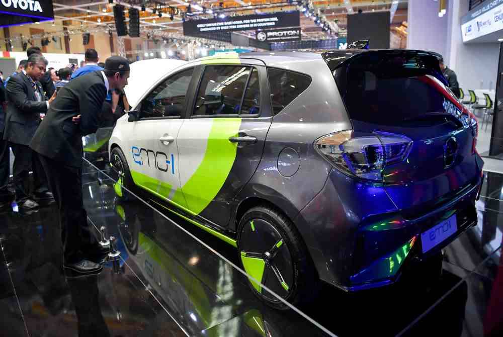 Perodua yakin model EV pertamanya itu dapat dilancarkan menjelang akhir tahun depan. Foto Bernama