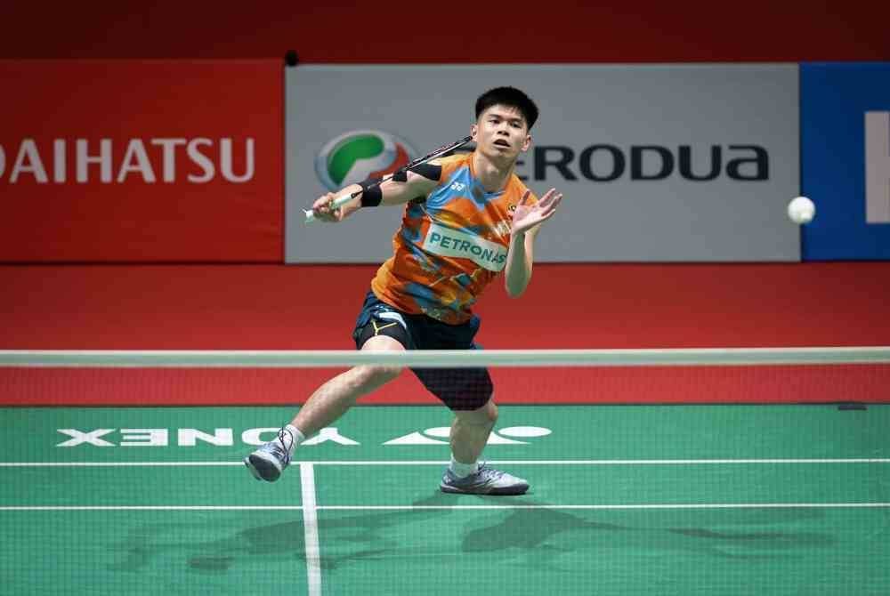 Leong Jun Hao ketika menentang pemain China Lei Lan Xi pada peringkat kelayakan perlawanan Kejohanan Badminton Masters Malaysia Axiata Arena Bukit Jalil pada Rabu. Foto Bernama