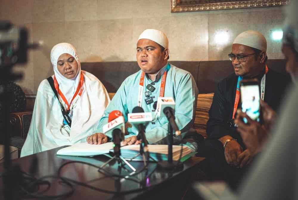 Muhammad Qayyim (tengah) pernah menjadi juara qari empat kali peringkat negeri Kelantan dan Kebangsaan.