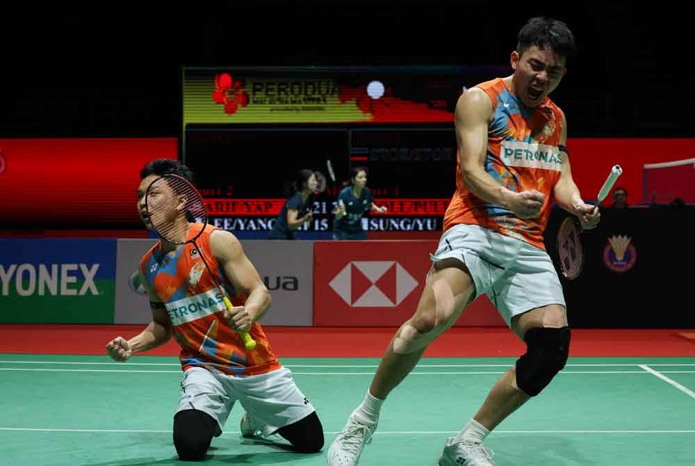 Roy King (kanan) dan Wan Arif akan menentang pasangan Denmark dalam aksi separuh akhir Malaysia Masters di Bukit Jalil pada Sabtu. - Foto: Bernama.