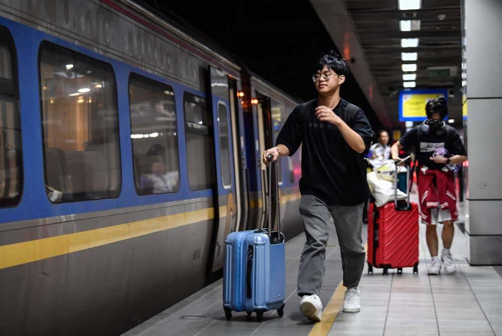 Penambahan perkhidmatan ini bertujuan menampung permintaan tinggi semasa musim perayaan dan mengelakkan kesesakan trafik bagi mereka yang ingin pulang ke kampung halaman. 