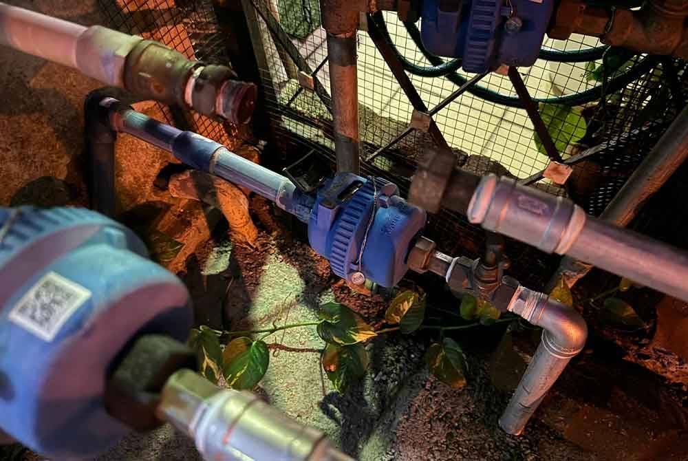 Kecurian meter air berlaku di rumah flat di Seksyen 24