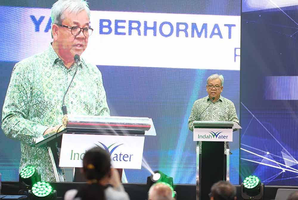 Ahmad Johnie ketika berucap pada majlis perasmian Perantis IWK di Majlis Sambutan Ulang Tahun ke-30 IWK di IWK Eco Park, Kuala Lumpur pada Khamis.