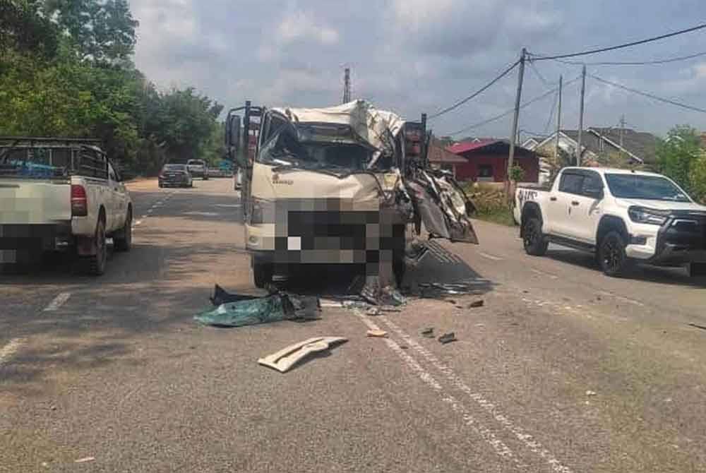 Seorang kelindan warga Bangladesh maut dalam kemalangan di KM9 Jalan Jerantut-Temerloh pada Sabtu. Foto PDRM