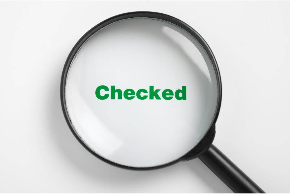 BERHATI-HATILAH dalam menyebarkan cerita lebih-lebih lagi berkaitan dengan junjungan mulia Nabi Muhammad SAW. 